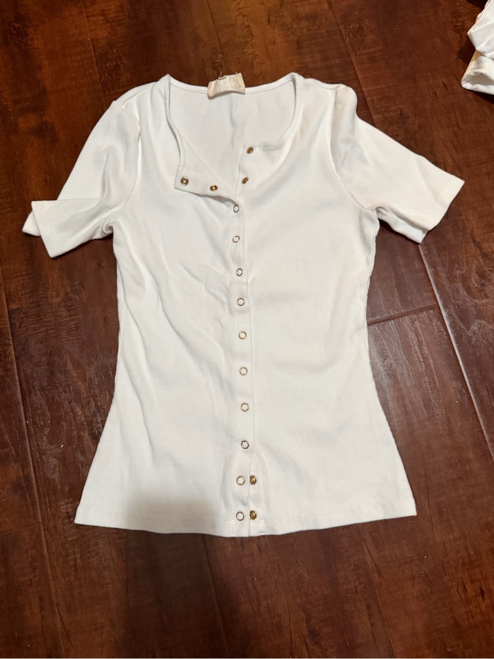 Women's White Short-Sleeve Snap Front Ribbed Top